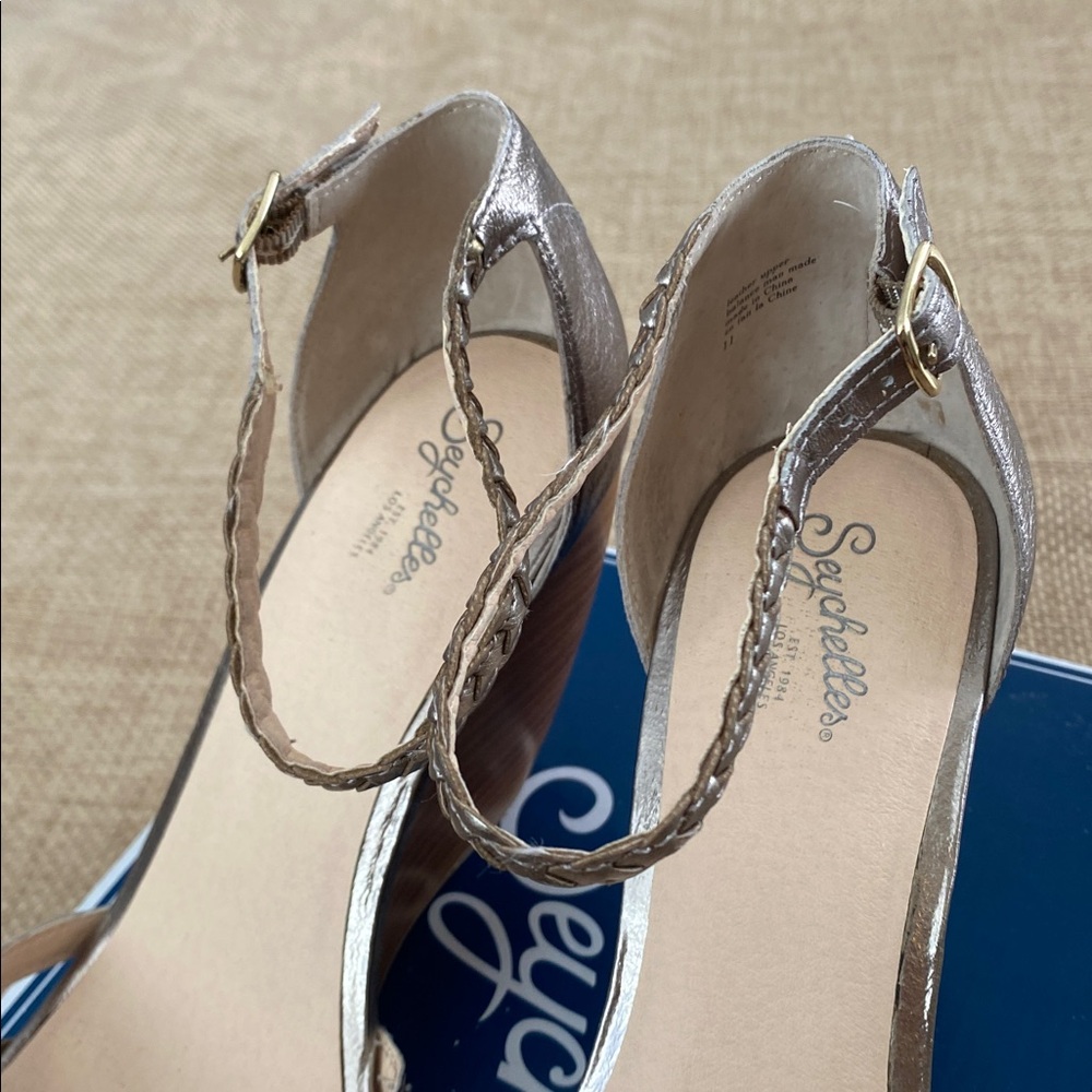 Seychelles Metallic Silver-Bronze Like a lady Braided Wedge Sandals size 11 - Picture 4 of 7